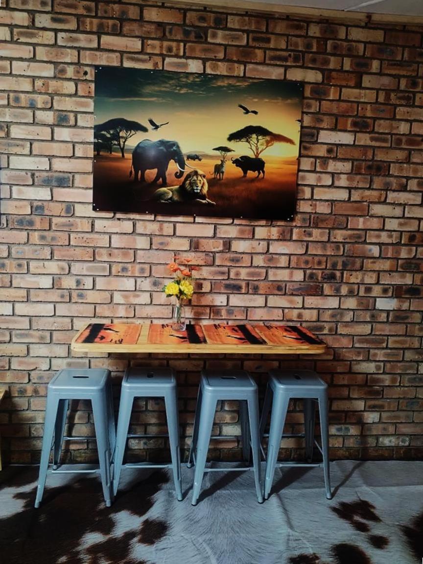 2K City Studios Not Self Catering Graskop Exterior foto