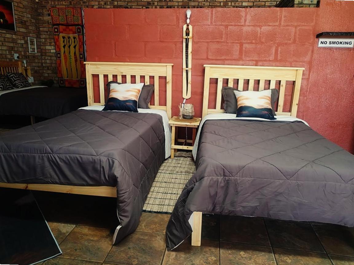 2K City Studios Not Self Catering Graskop Exterior foto