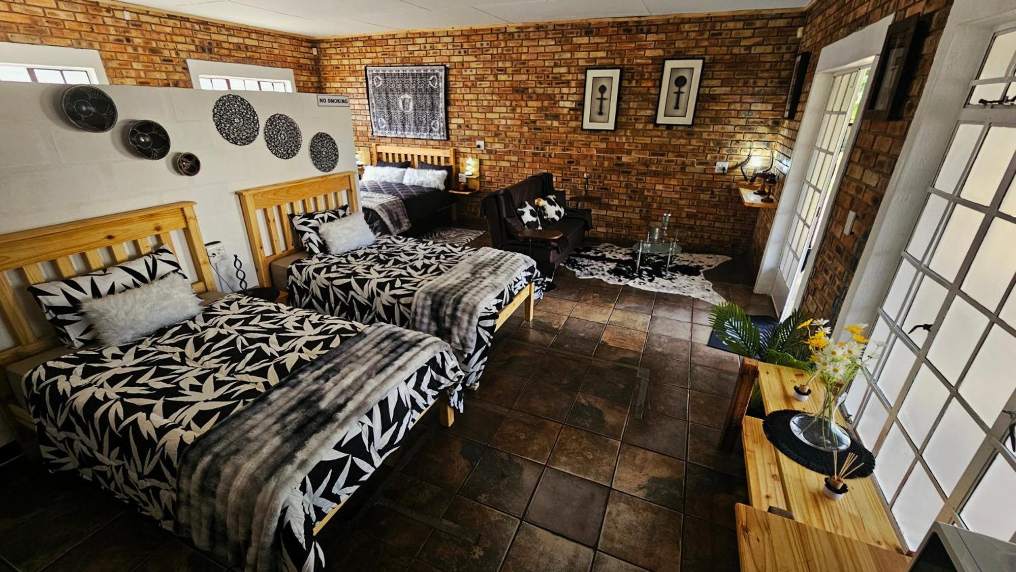2K City Studios Not Self Catering Graskop Exterior foto